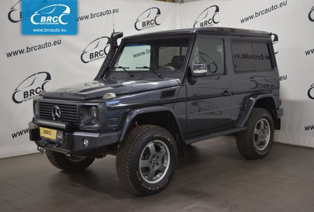 Mercedes-Benz G 300 New Engine OM606 