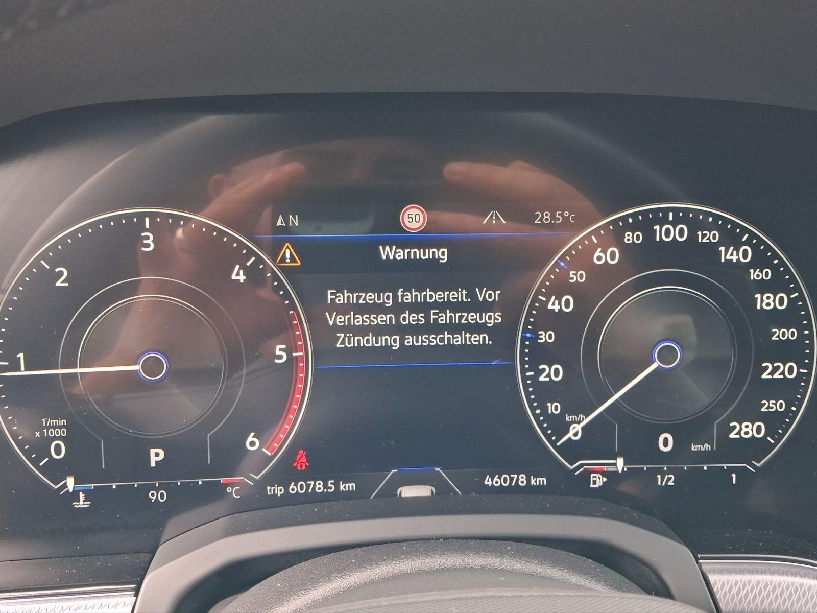 Volkswagen Touareg 3.0 TDI DSG 4M R-LINE MATRIX AHK PANO