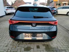 Fahrzeugabbildung Seat Leon Xcellence Plus 1.5 TGI+NAVI+ACC+PDC+KAMERA