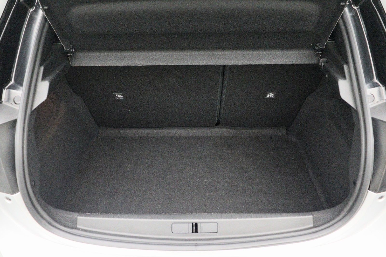 Fahrzeugabbildung Opel Corsa F 1.2 GS NAVI LED KAMERA