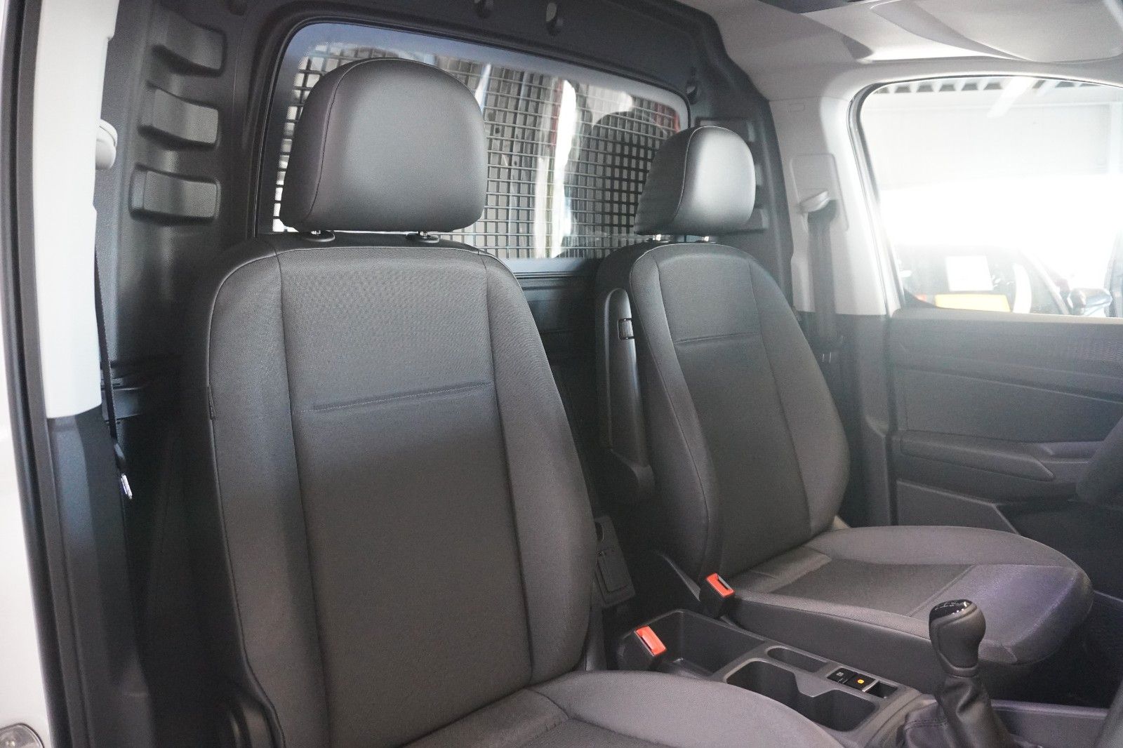 Volkswagen Caddy Maxi - Bild 17