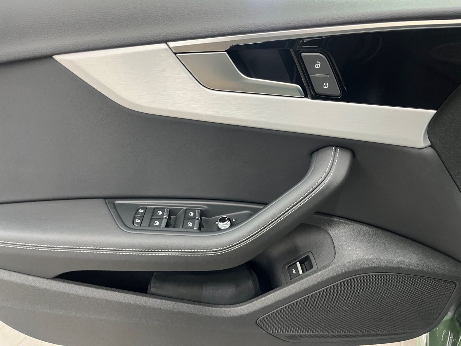 Audi A4 - Bild 10