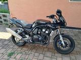 Yamaha FZS 600 Fazer - YAMAHA FZS 600 FAZER