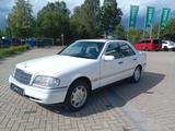 Mercedes-Benz C 220 ELEG,AUTOM.LEDER,KLIMAAUT.ALU,SERV/TÜV NEU - Mercedes-Benz C 220 aus 1994