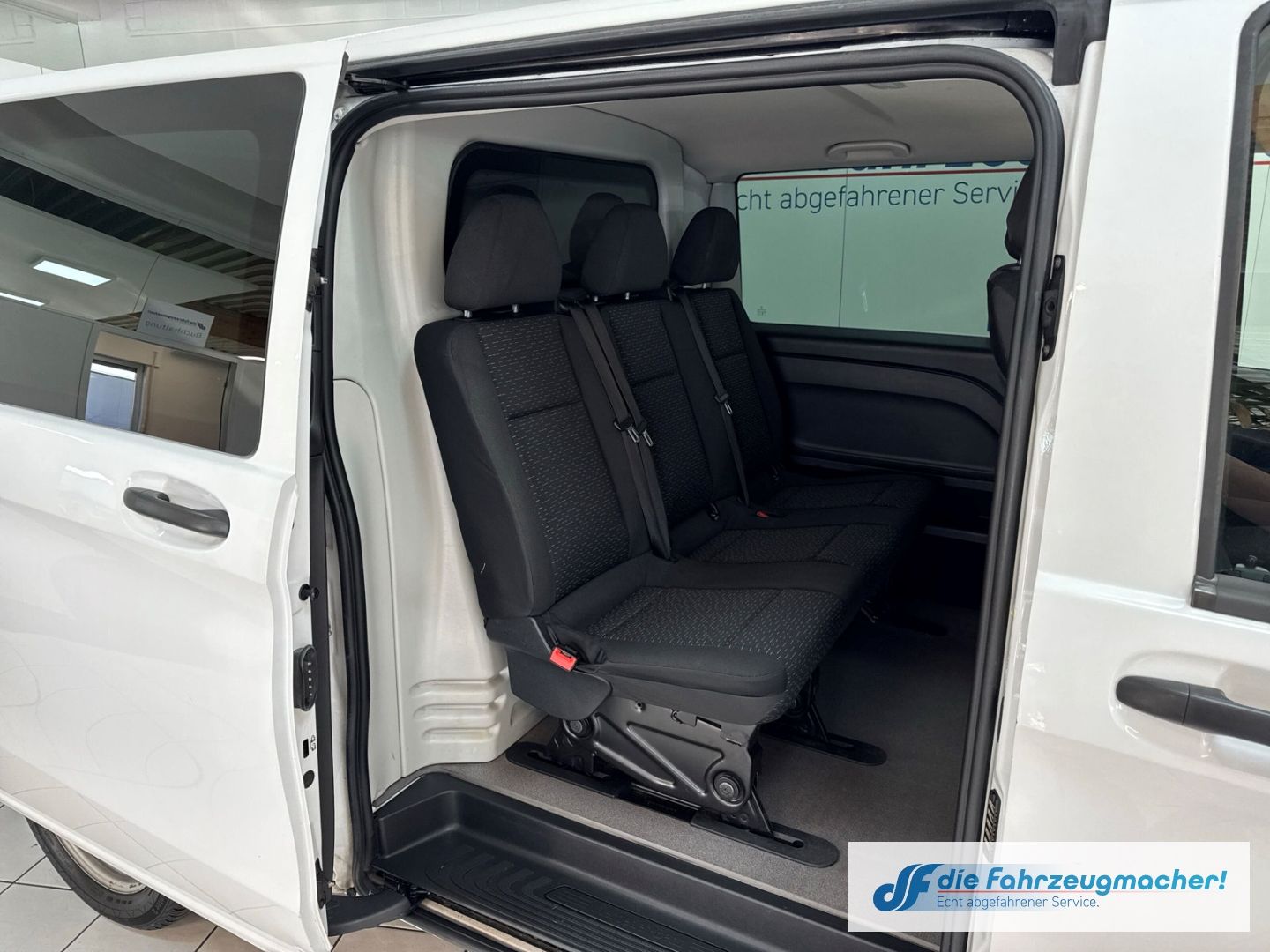 Fahrzeugabbildung Mercedes-Benz Vito Mixto  116  CDI 4x4 extralang EU6d-T