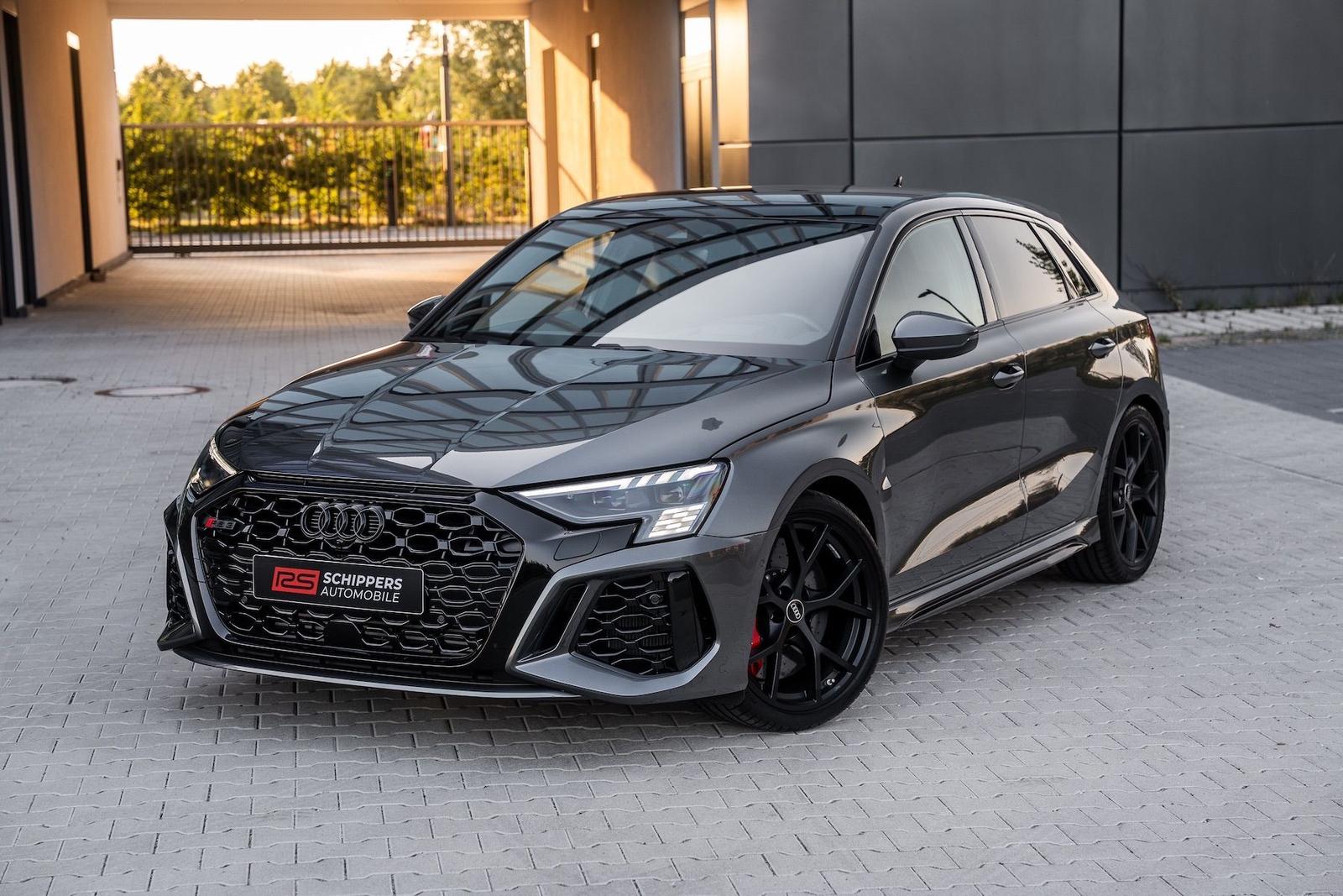 Audi RS3 Sportback KERAMIK|DYNAMIK+|SPORT-AGA|290|HUD