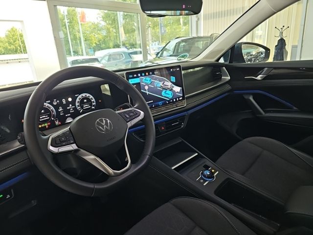 Fahrzeugabbildung Volkswagen Tayron 1.5 eTSI DSG Life HD-MATRIX 7-SITZE 360°