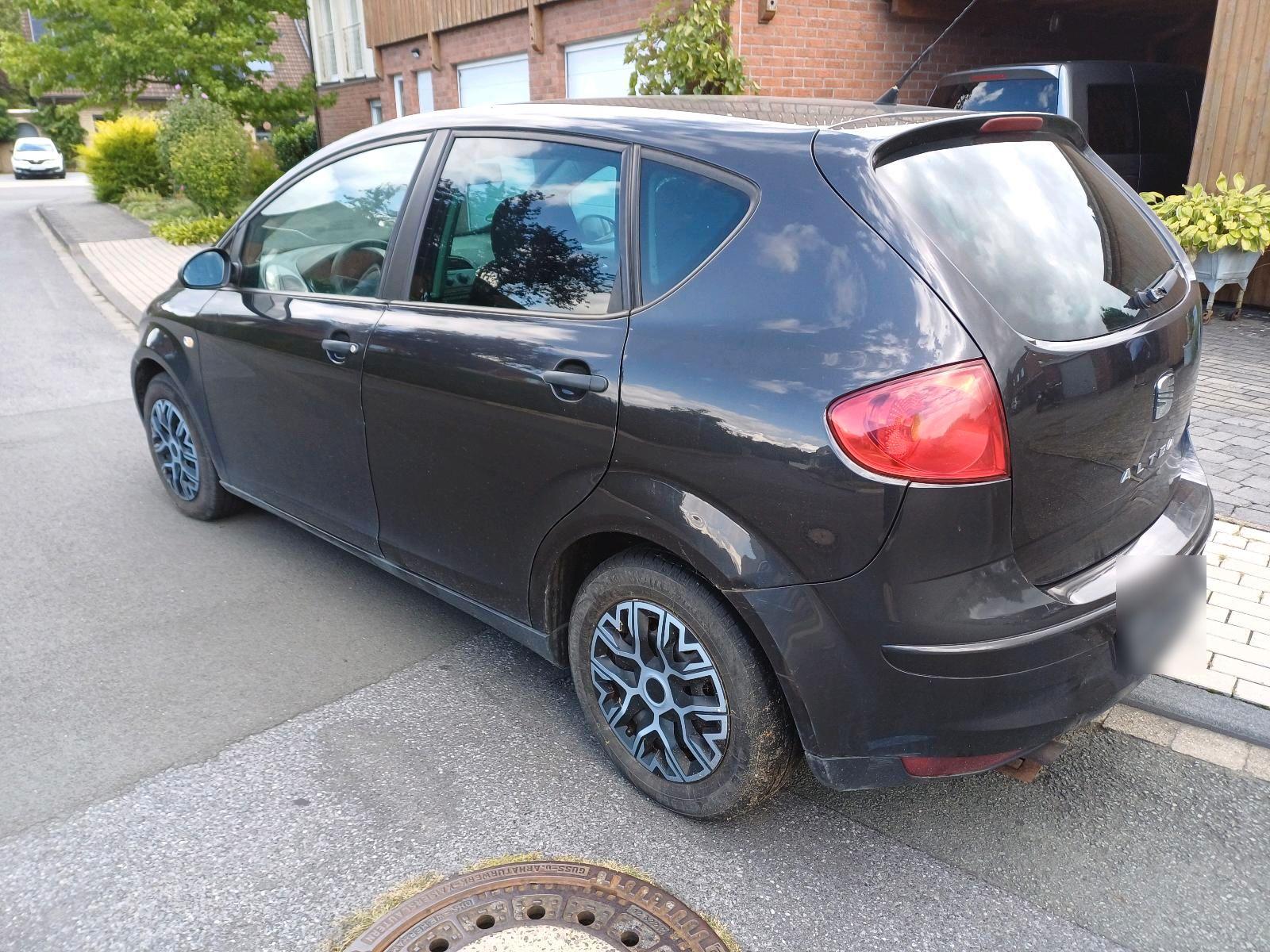 Seat Altea 2006 — rear view