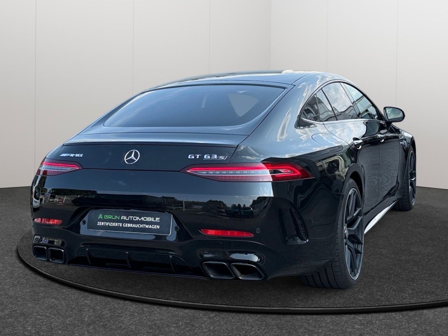 Fahrzeugabbildung Mercedes-Benz AMG GT 4-trg. 63 S 4Matic+/Burmester/Massage/