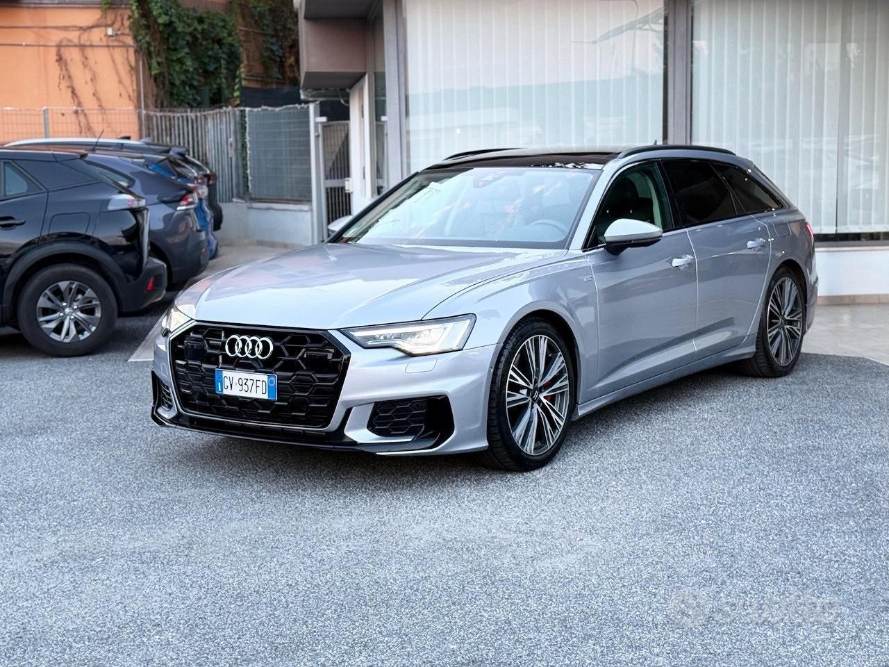Audi A6 Avant 55 2.0 TFSI-e S line 367CV Quattro imagem 3