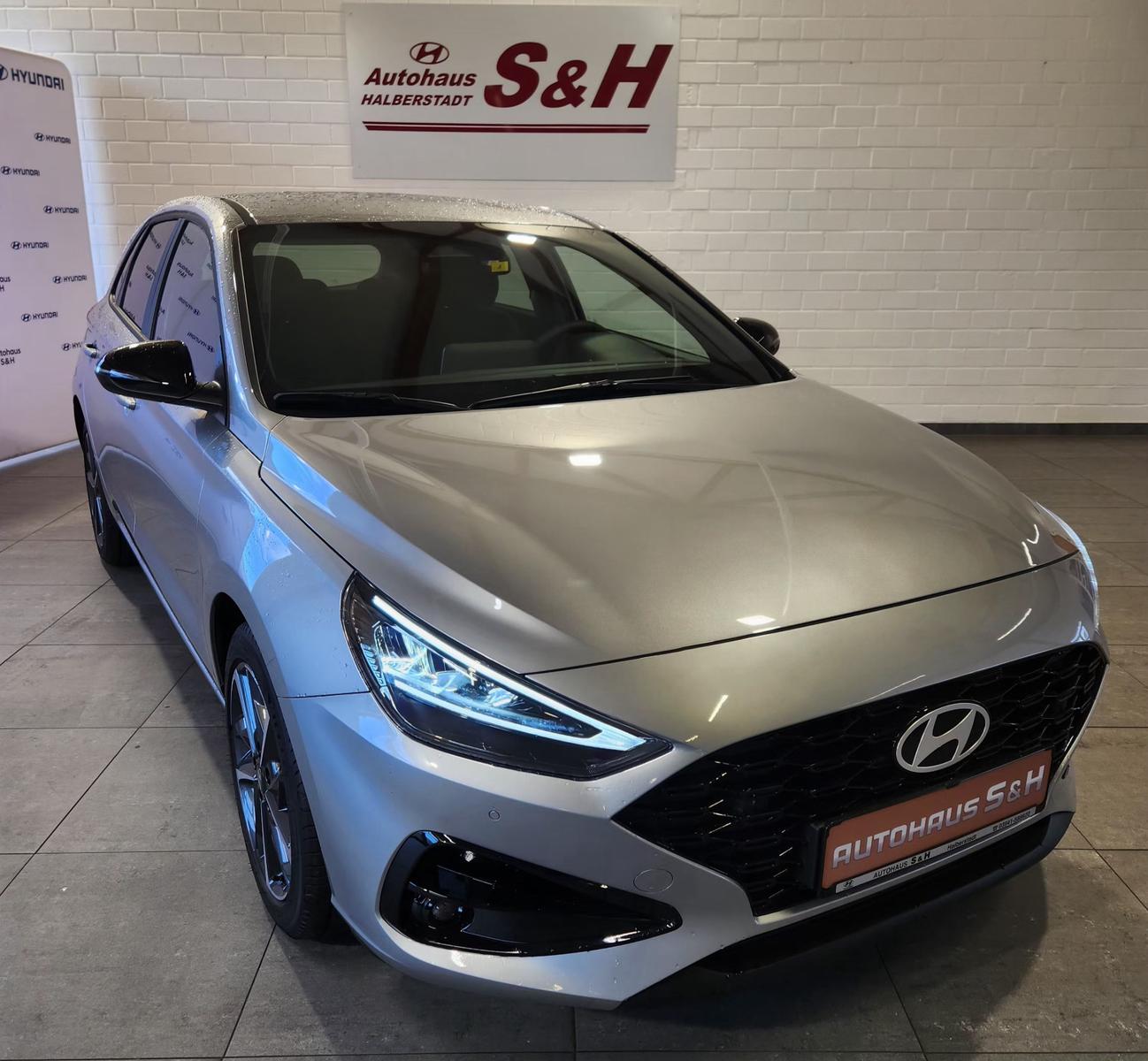 Hyundai i30 FL 1.0T-GDi Advantage 101 PS LED NAVI PDC LM