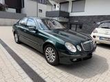 Mercedes-Benz E 350 E 4Matic *FACELIFT* LIMOUSINE - Mercedes-Benz E 350 Gebrauchtwagen in Köln