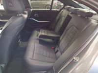BMW 330 - Vorschau Bild 8