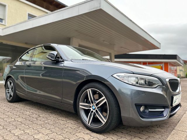 BMW 2 Coupe 220i Navi Bi-Xenon Klima Alu Pdc Tüv NEU