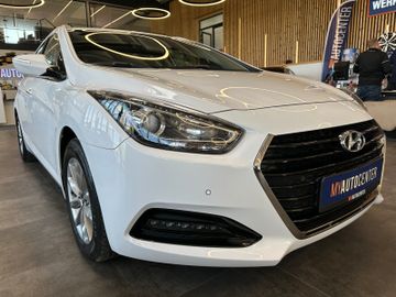 Hyundai i40 cw blue Trend *Navi*AHK*Klima*