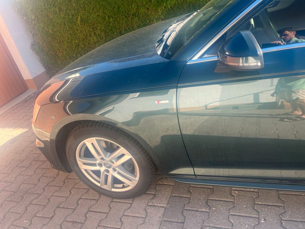 Image of Audi A4