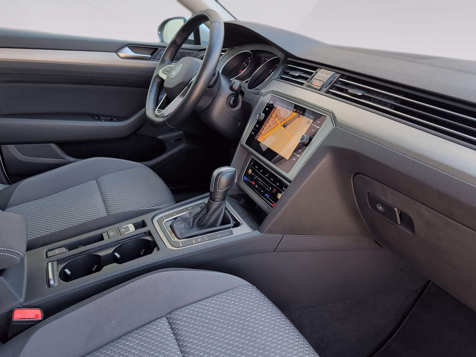 Volkswagen Passat 1.5 TSI DSG Nav+Kamera+ACC+SHZ, миниатюра 11