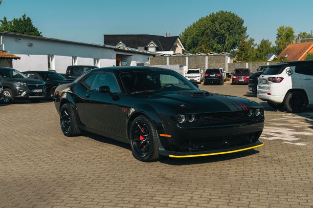 Dodge Challenger Widebody  Shakedown - 6,4l V8 Hemi