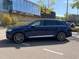 Audi SQ7 4.0 TDI quattro tiptronic -Vollausstattung  - blaue Audi SQ7
