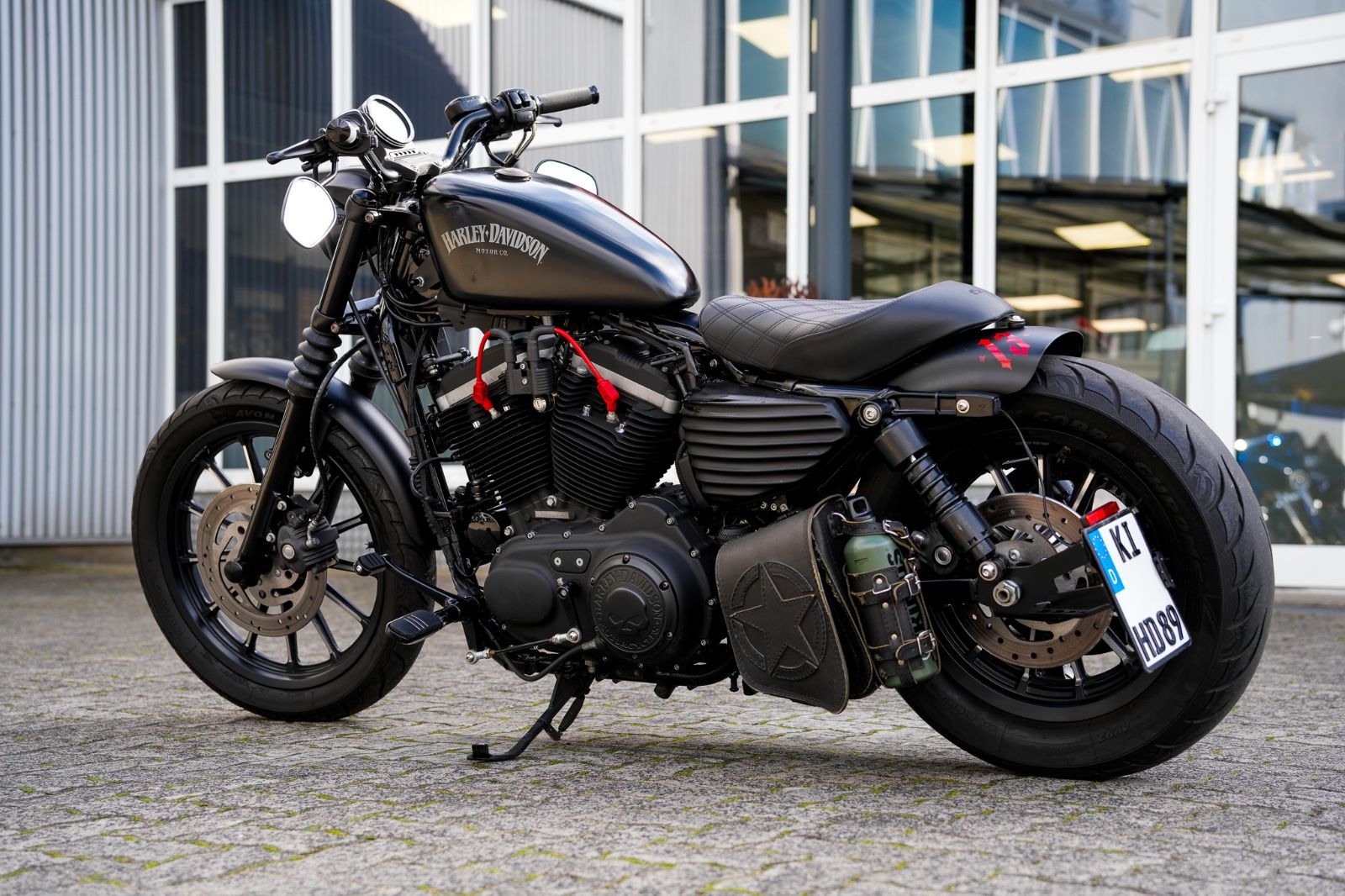 Fahrzeugabbildung Harley-Davidson SPORTSTER XL883N IRON - BOBBER - KURZES HECK