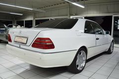 Fahrzeugabbildung Mercedes-Benz CL 600/Deutsch/Polarweiß/AMG 18"/Top