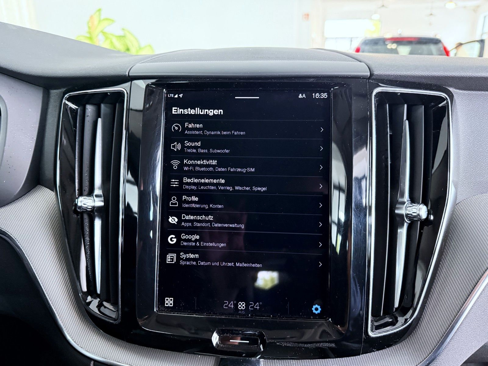 Volvo XC60 T6 Plus Bright Plug-In Hybrid AWD *LED*KAM foto 16