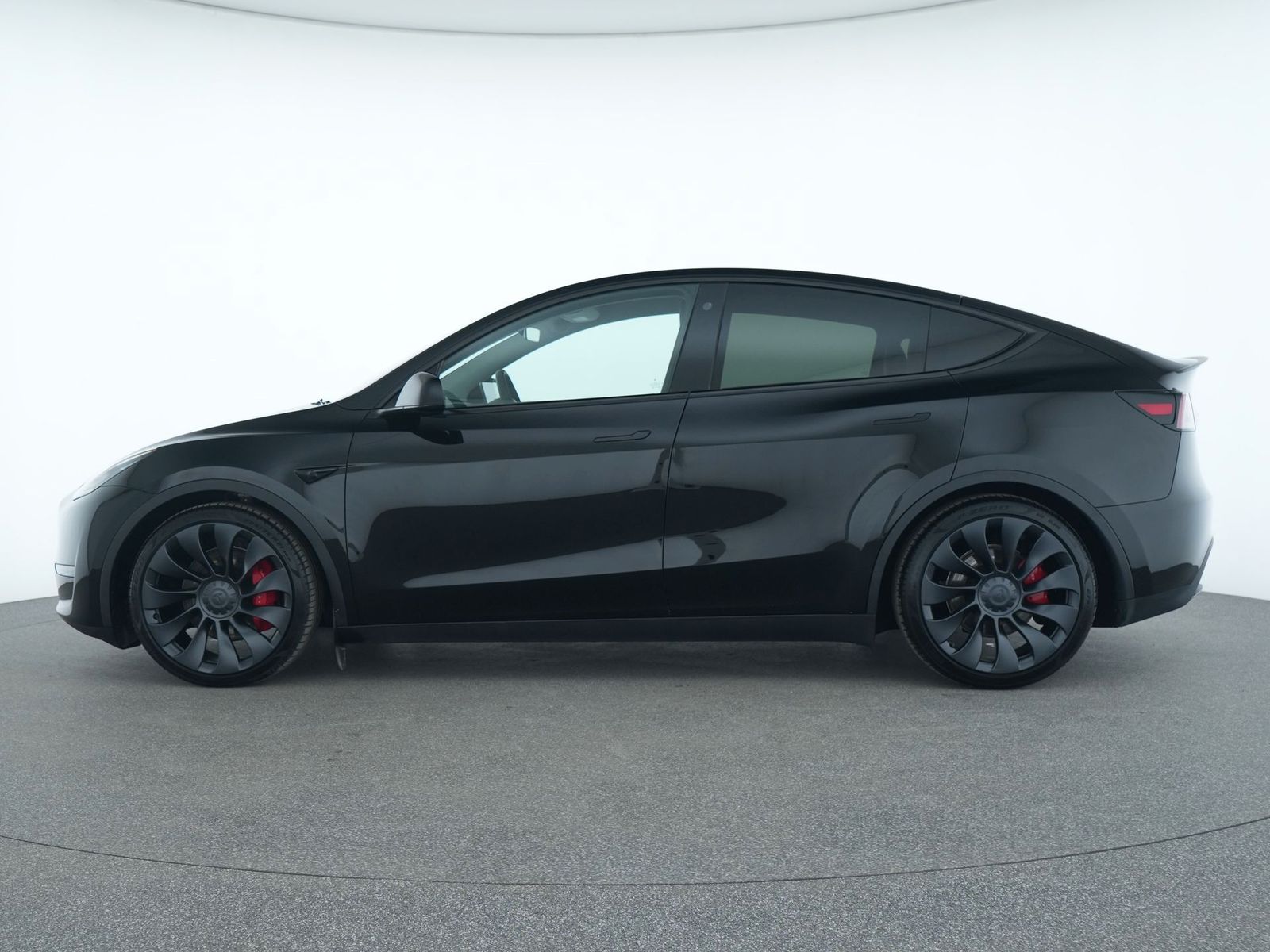 Tesla Model Y - Bild 9