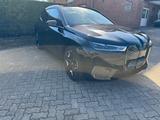 BMW iX xDrive50/EditSport DrivAsProf - BMW iX von privat