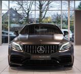 Mercedes-Benz C 63 AMG S Coupé *Perf-AGA*Perf-Sitz*Pano*Aerody - Mercedes-Benz C 63 AMG mit Benzin-Antrieb: Coupe