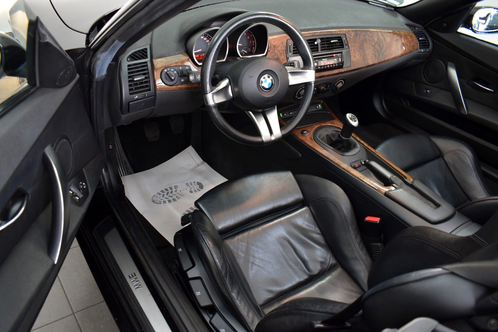 Fahrzeugabbildung BMW Z4 Roadster 2.5si Leder,PDC,SH,18",Windschott