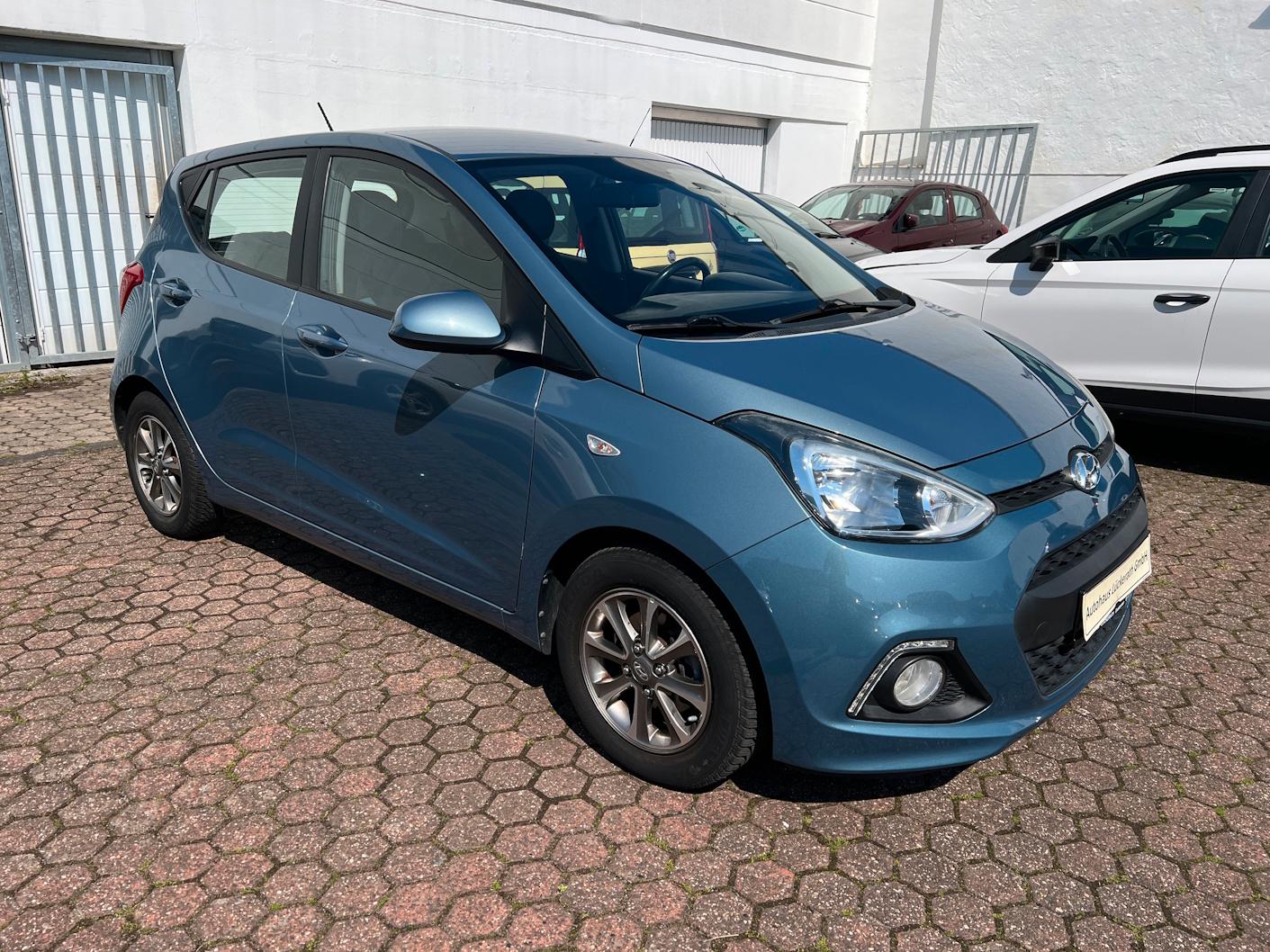 Hyundai i10 1.2 YES! Silver