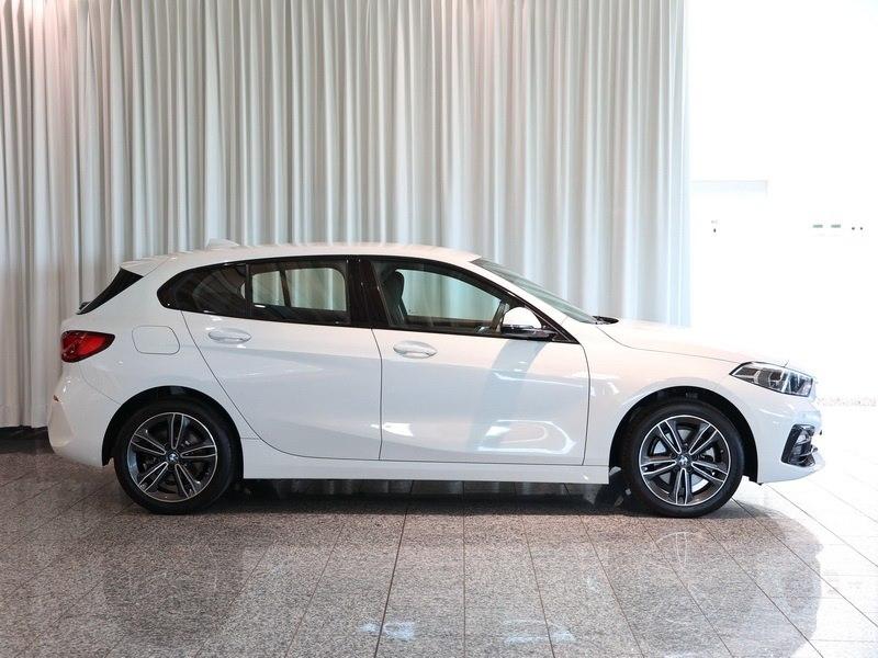 BMW 118i SportLi 17" HUD LED Navi Fernli.Ass.