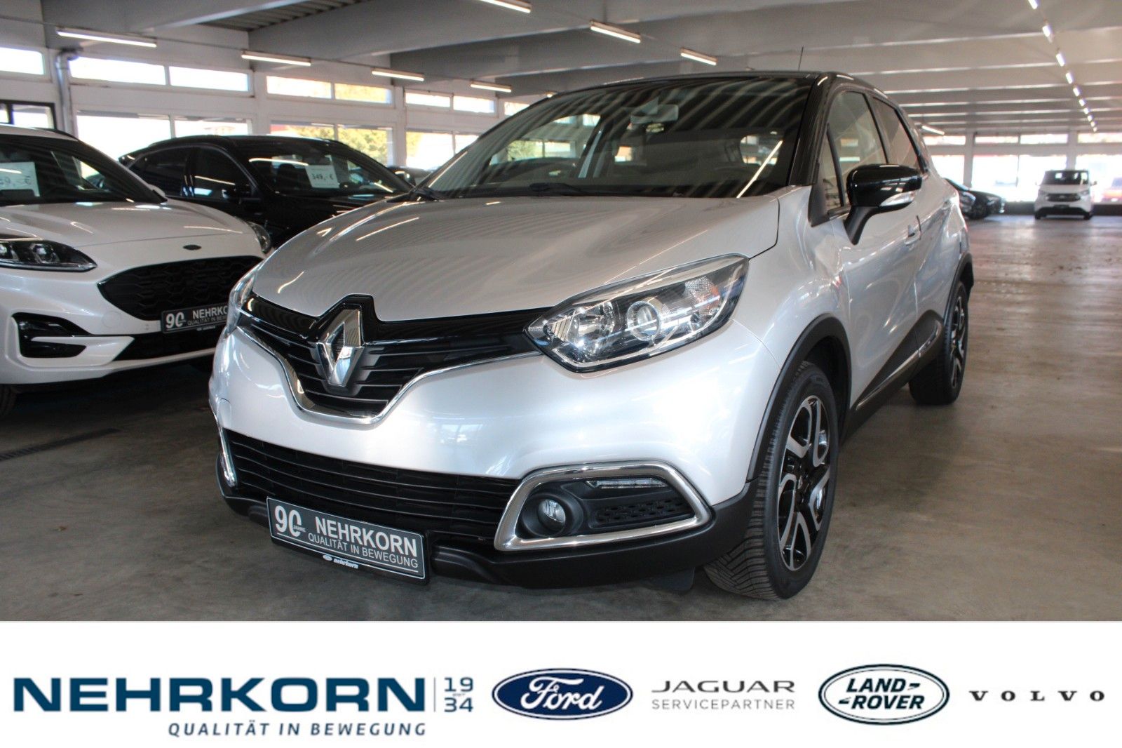 Fahrzeugabbildung Renault Captur Luxe 120 AUTOMATIK AHK NAVI CAM Klimaauto
