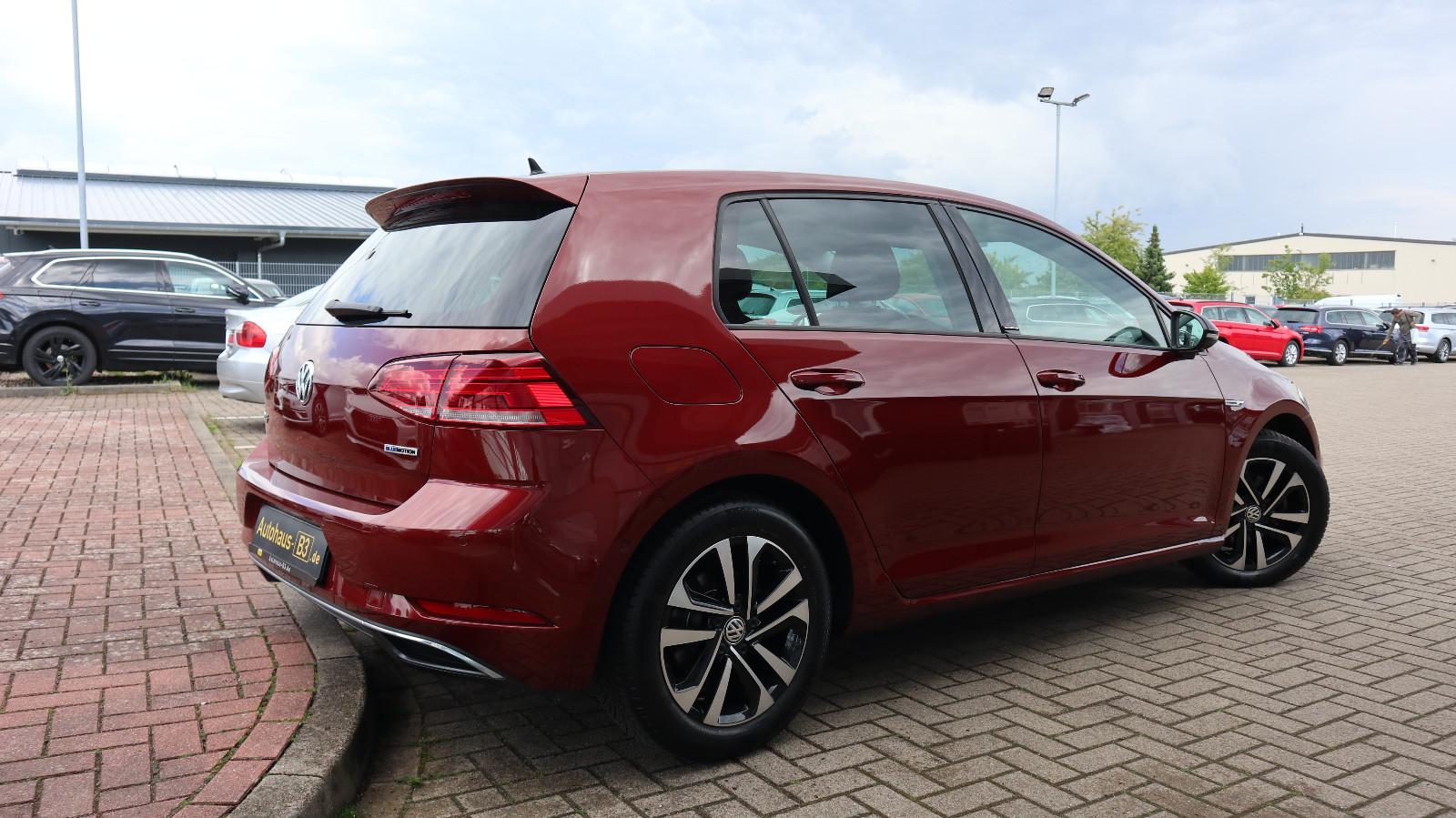 Volkswagen Golf VII IQ.DRIVE-LED-ACC-L&S-Wi.-Paket