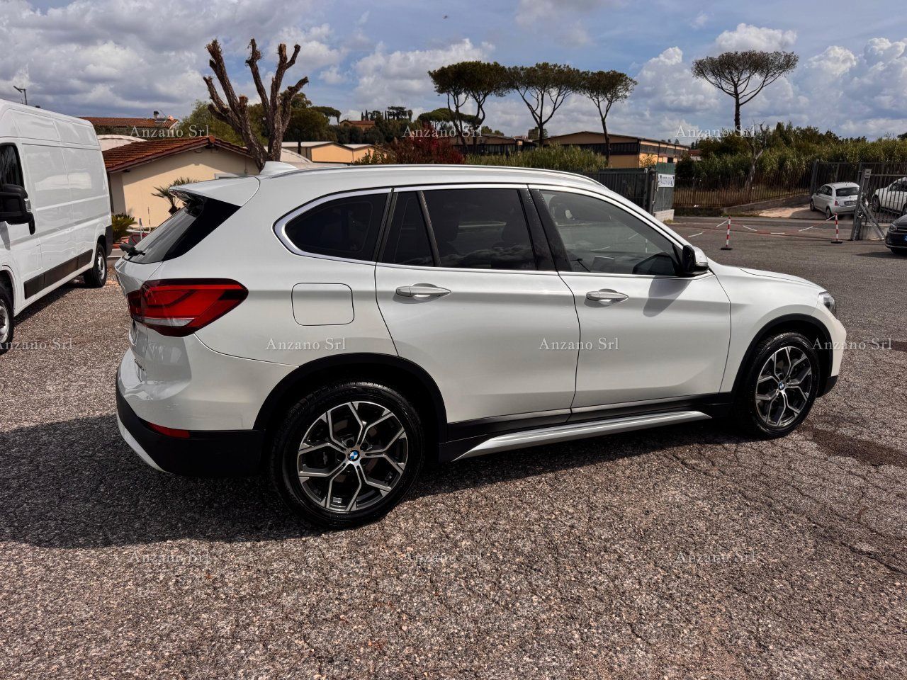 BMW X1 xdrive25e Business Advantage auto imagem 3