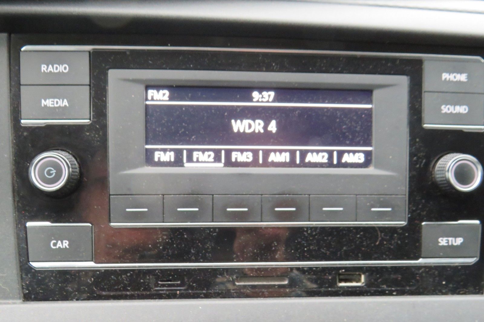 Fahrzeugabbildung Volkswagen T6 Kasten TDI KURZ KLAPPE KLIMA PDC TELVOR 1.HD