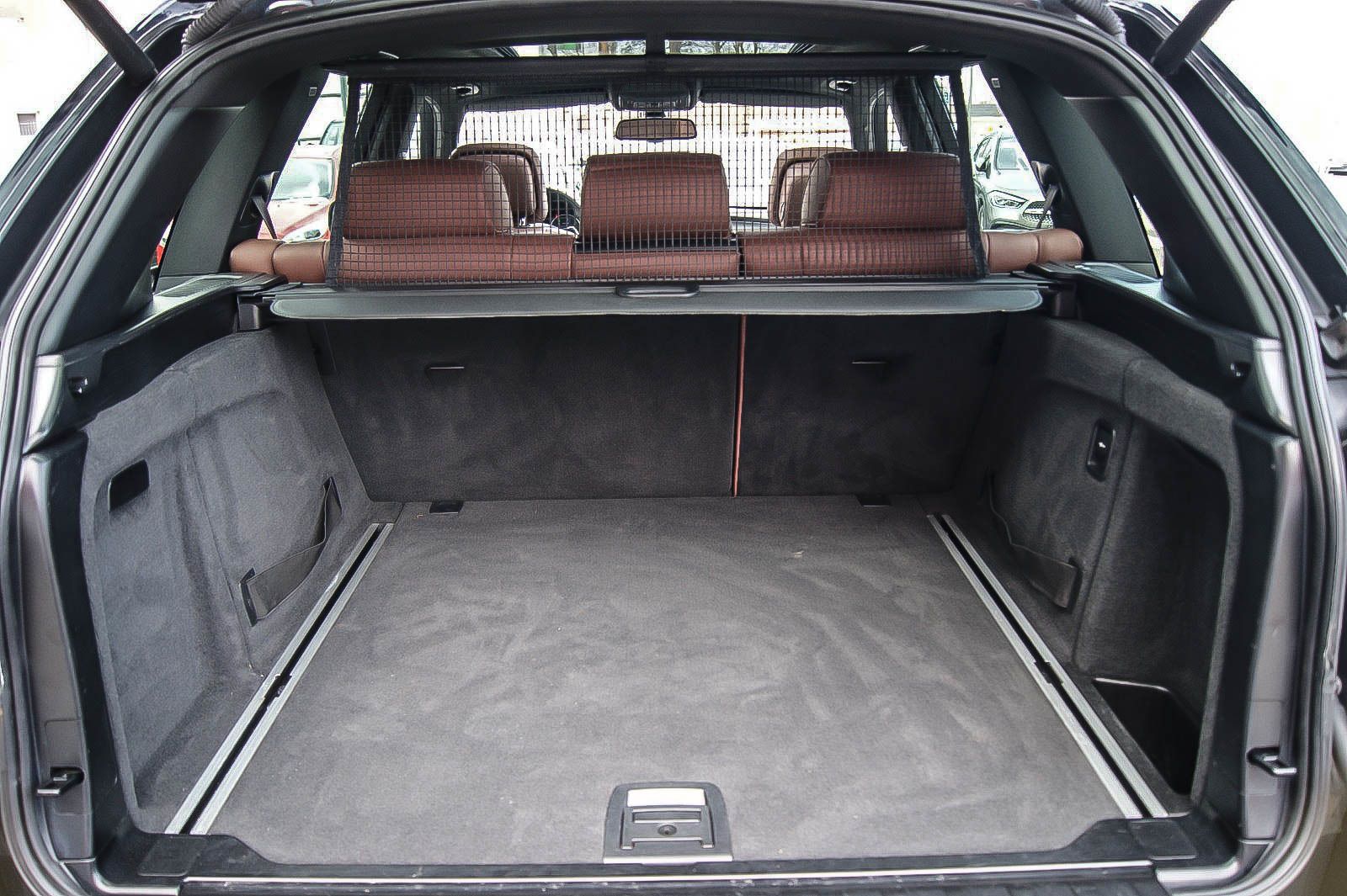 Fahrzeugabbildung BMW X5 xDrive 30d M-SPORTPAKET HEADUP PANORAMA SOFT