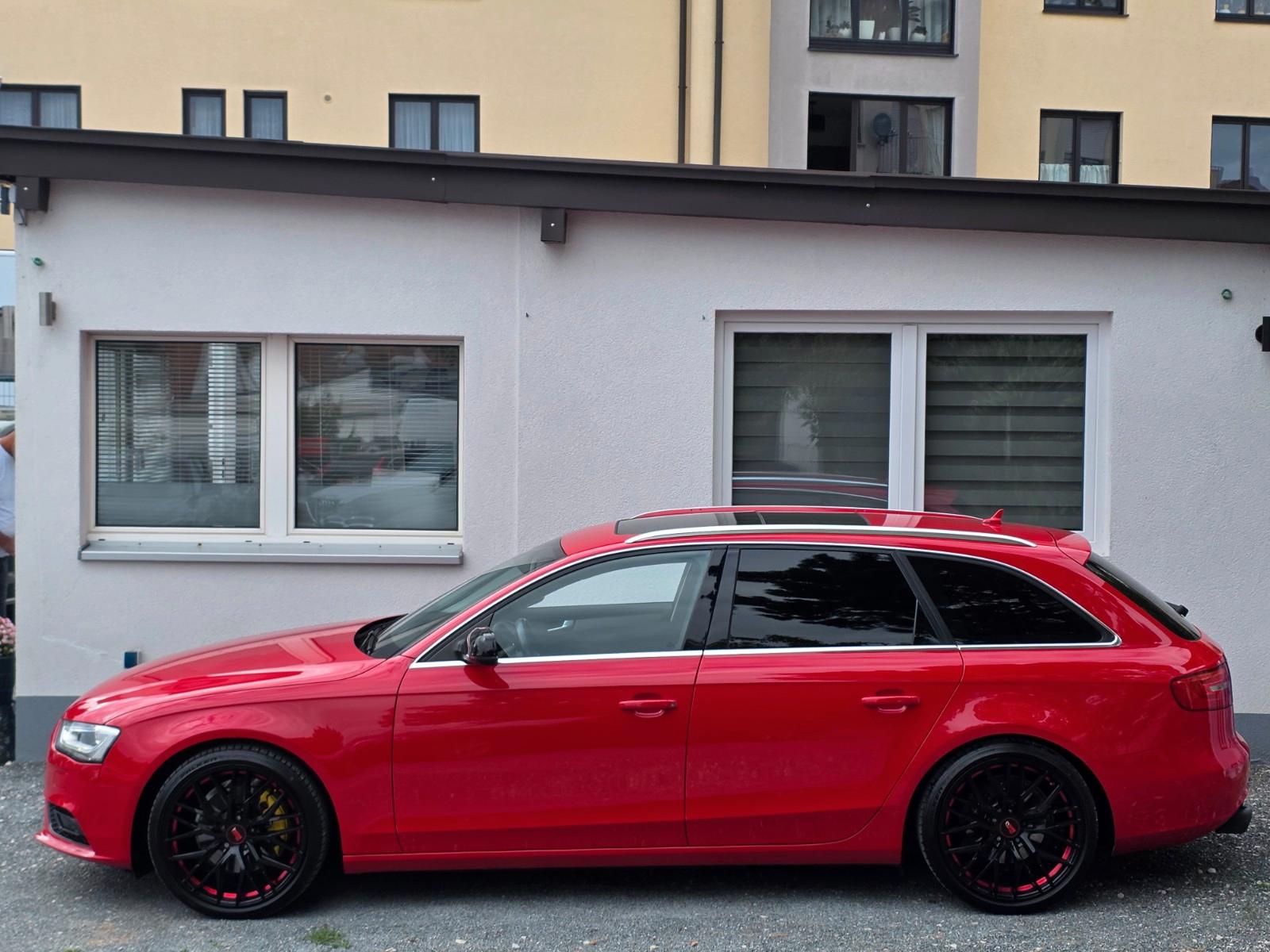 Audi A4 Avant Ambiente *Panorama *PDC*AHK*Scheckheft