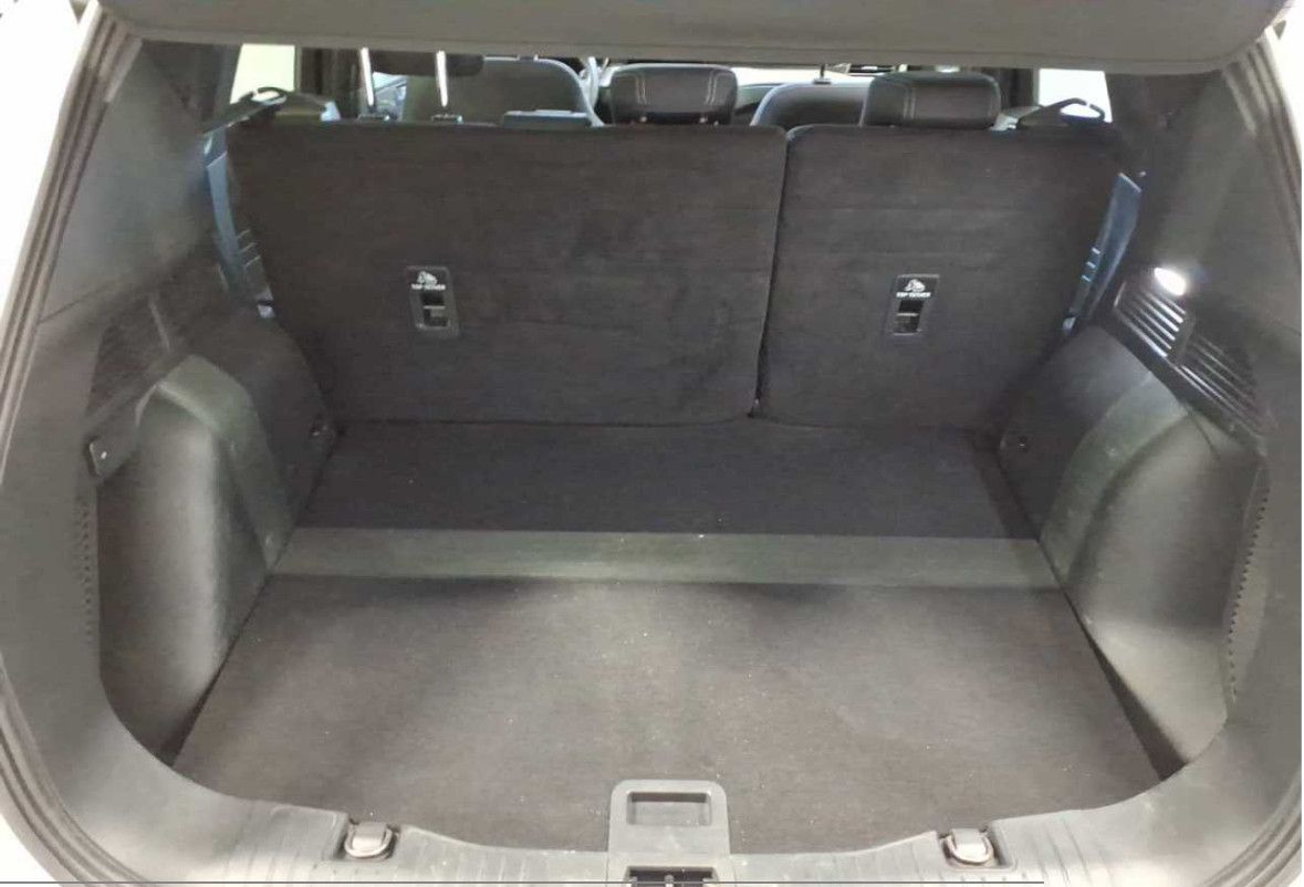 Fahrzeugabbildung Ford Kuga 2.0d Titanium LED/NAVI/VIRTU/SHZ/DAB/RFK