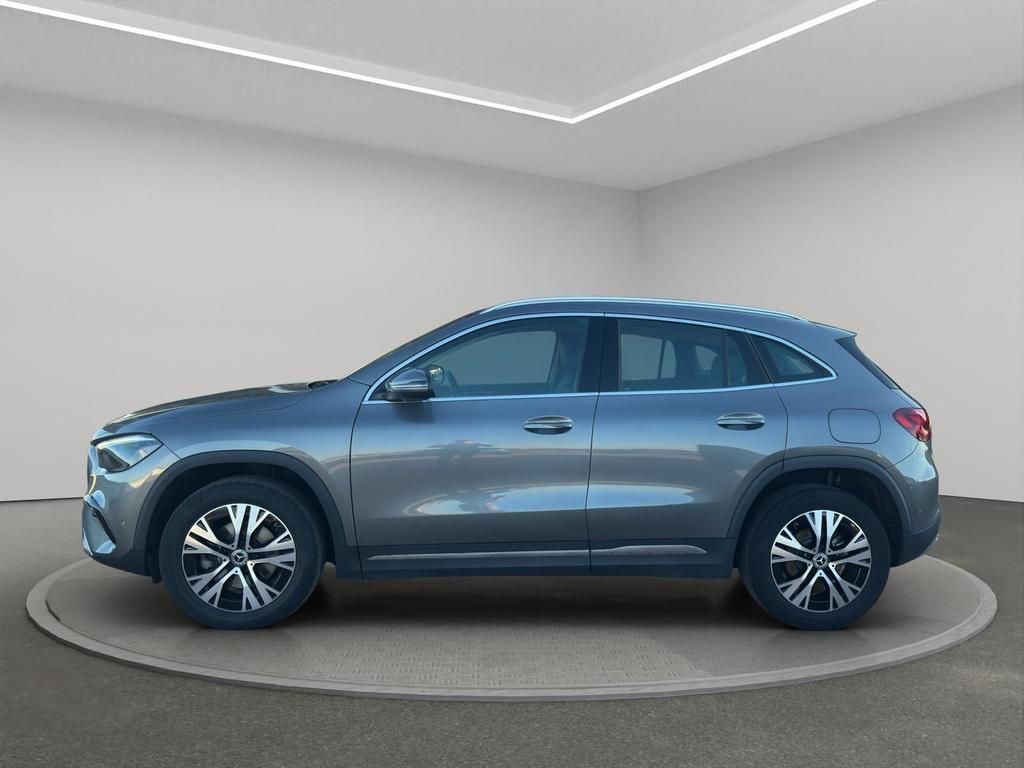 Mercedes-Benz Mercedes GLA 200 d Progressive Advanced auto imagem 2