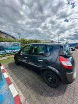 Renault scenic II 1.9 dci 131 PS 175000km - Renault Scenic aus 2006 mit Diesel-Antrieb