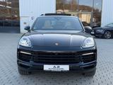 Porsche Cayenne E-Hybrid/Pano/360°/Luft/AHK/22ZollAlu - Porsche: 3.2