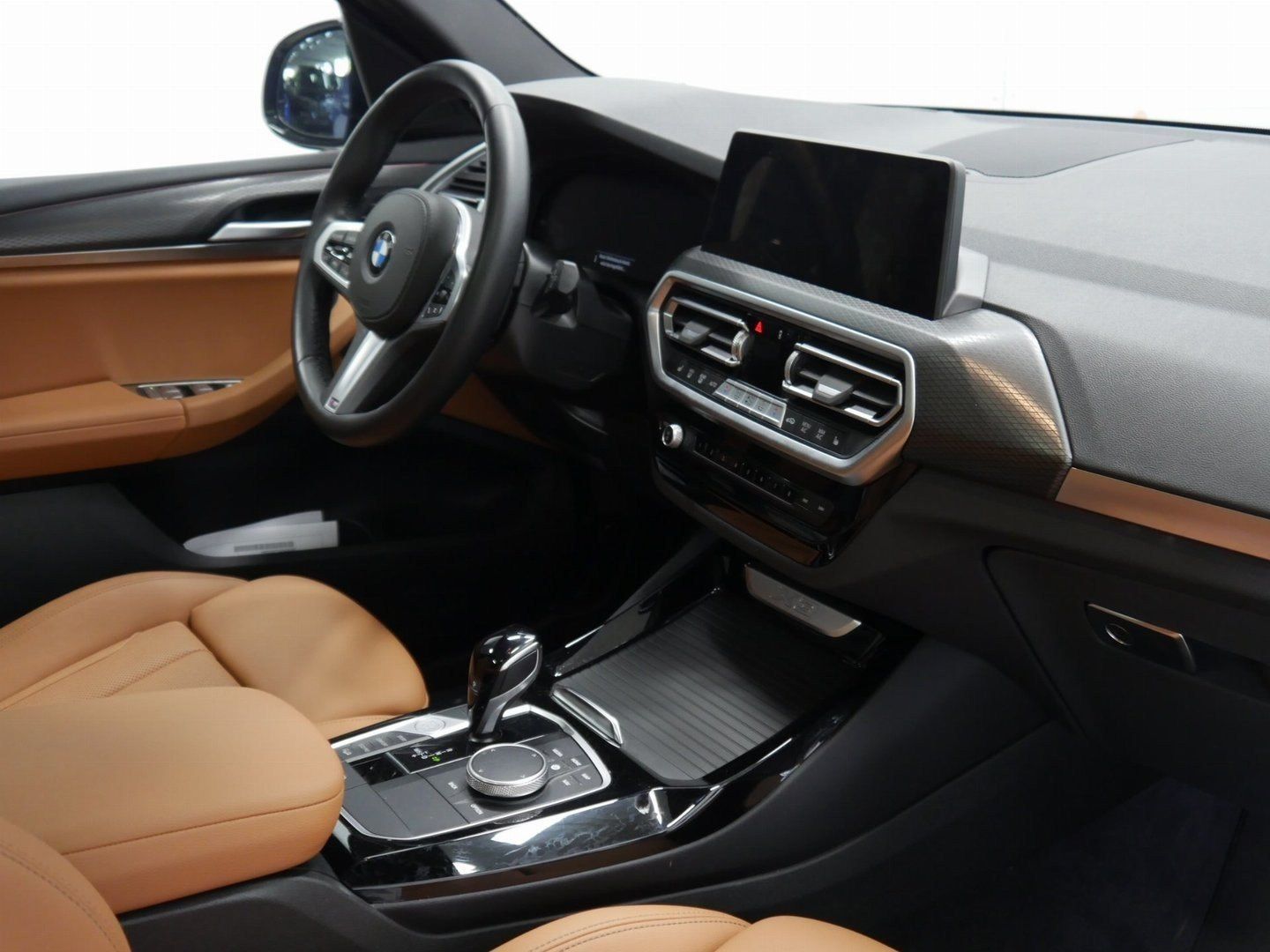 Fahrzeugabbildung BMW X3 xDrive20i M Sportpaket, Panorama-Glasdach, He