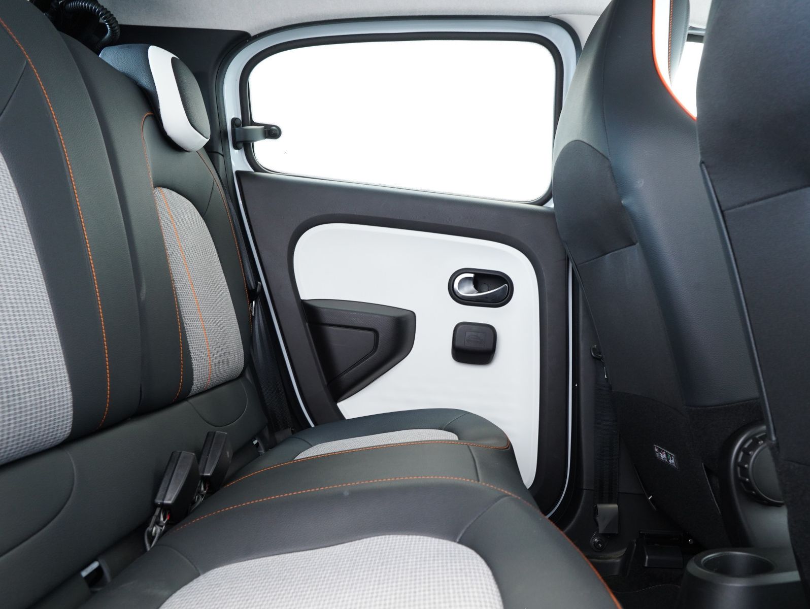 Fahrzeugabbildung Renault Twingo Vibes Electric