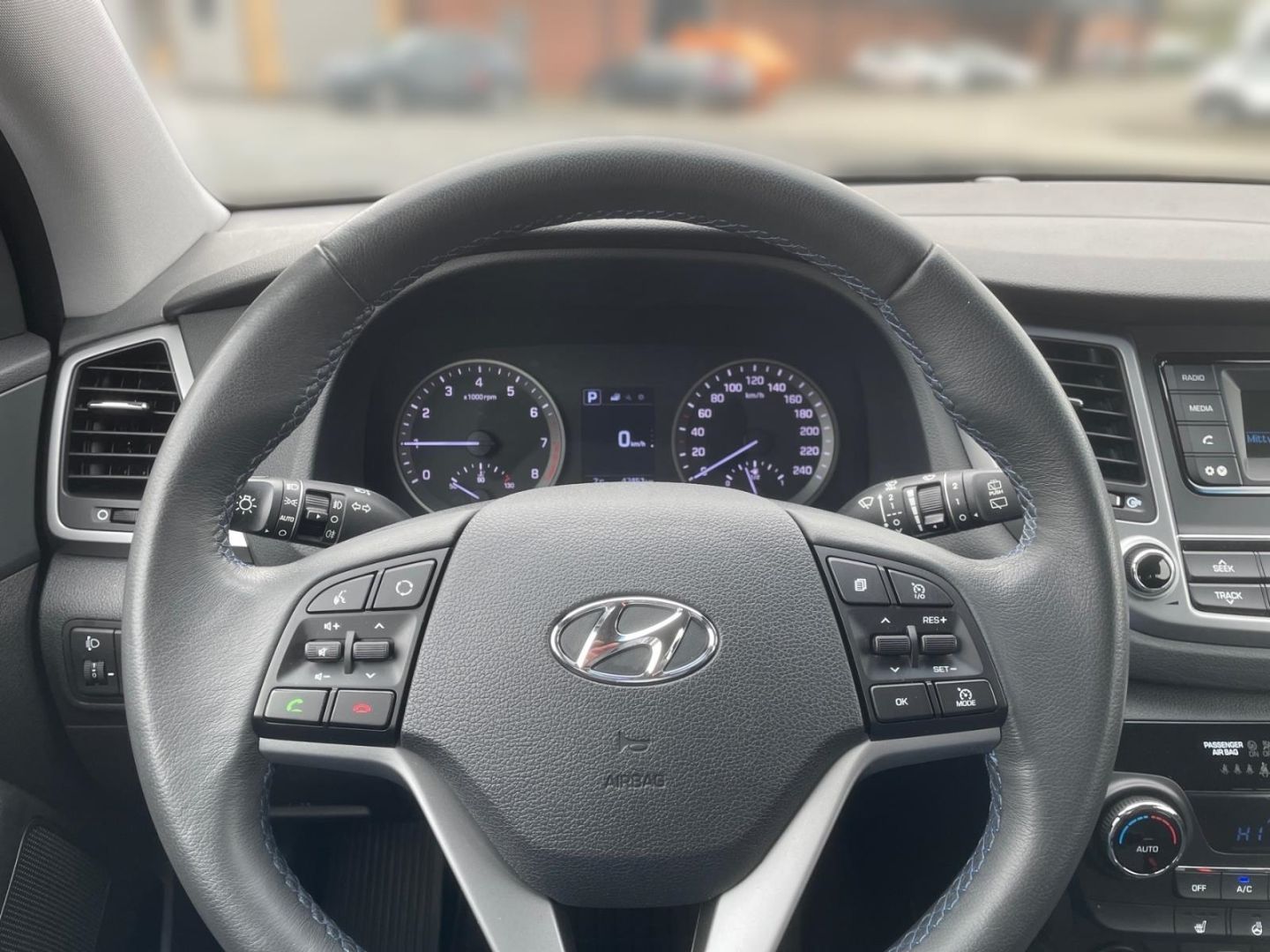 Fahrzeugabbildung Hyundai Tucson 1.6T GDi DCT 4WD Trend Sitzheizung Anhäng