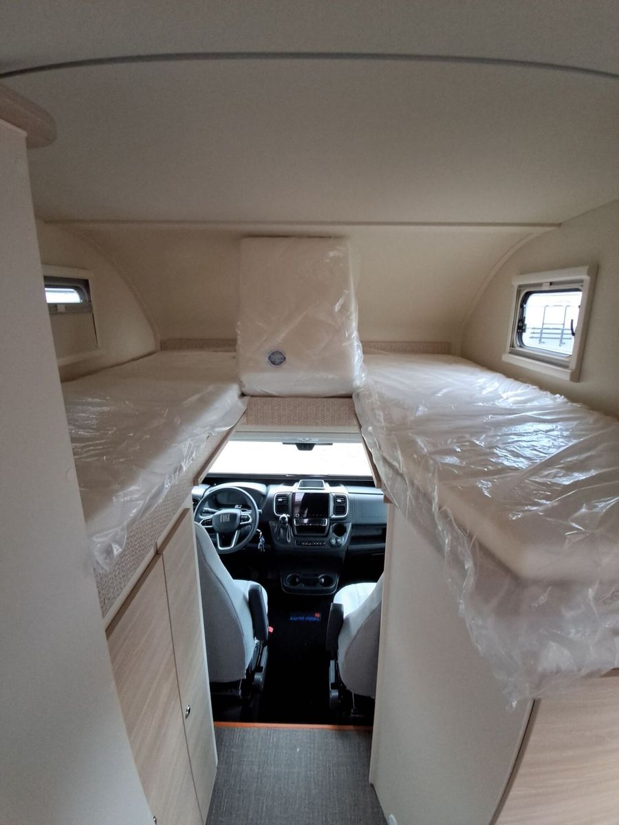 Fahrzeugabbildung Eura Mobil Activa One AO 650 HS Travel Pakete, Automatik