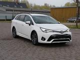 Toyota Avensis Touring Sports Edition-S TÜV NEU AHK NAV - weiße Toyota Avensis