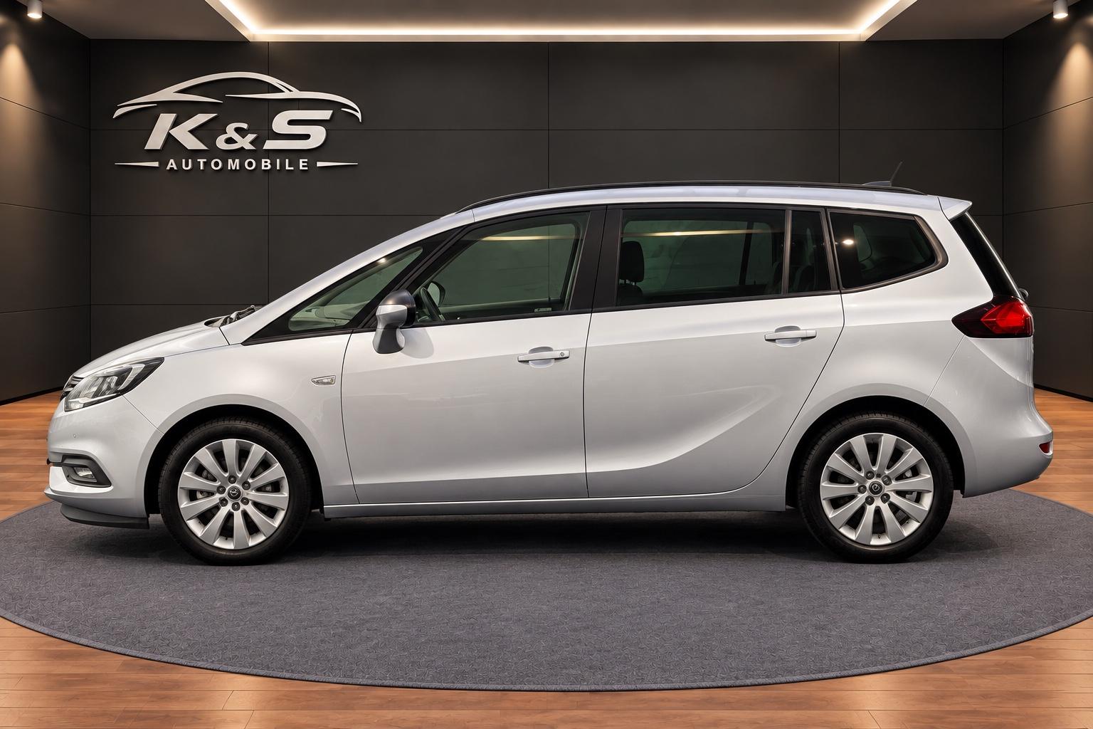 Opel Zafira C 140PS*7SITZER*AHK*PDC*SZH&LHZ*TEMPO*