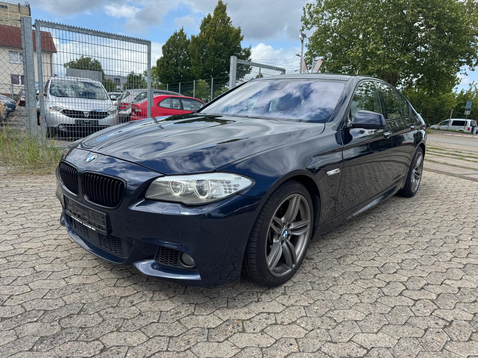 BMW 535d Lim.*Softclose*ACC*Head-UP*Bi-Xenon*Memory*