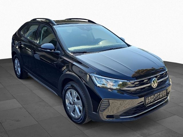 Fahrzeugabbildung Volkswagen Taigo 1.5 TSI LIFE AHK SHZ LED ASG KEYLESS KLIMA